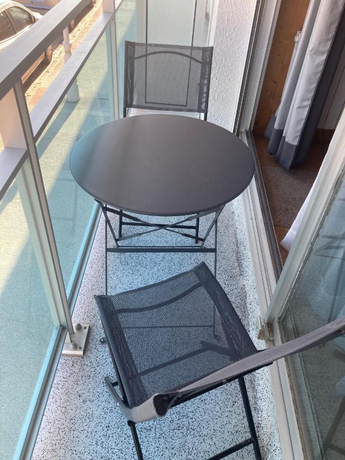 Les Obiones, Vue Laterale Mer, Fort Mahon Plage, Magnifique Studio Cabine 4P, Avec Balcon , Parking Prive Gratuit, Wifi, Classe 2 Etoiles, Exposition Plein Sud En Baie De Somme Zewnętrze zdjęcie